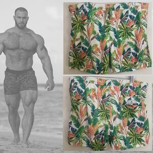 Azul Swim Trunks Large 38-42" waist 5.5" inseam Gently worn Nylon blend